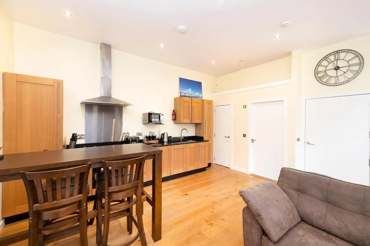 Joivy 1 Bed Flat In Old Town, Next To St Giles Cathedral Apartment Edinburgh 0*,